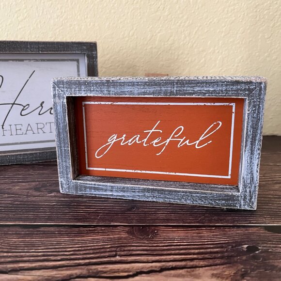 CLEARANCE!Fall Holiday Wood Signs / Set of 2 / Thanksgiving/Gather Here/Grateful - Picture 4 of 8